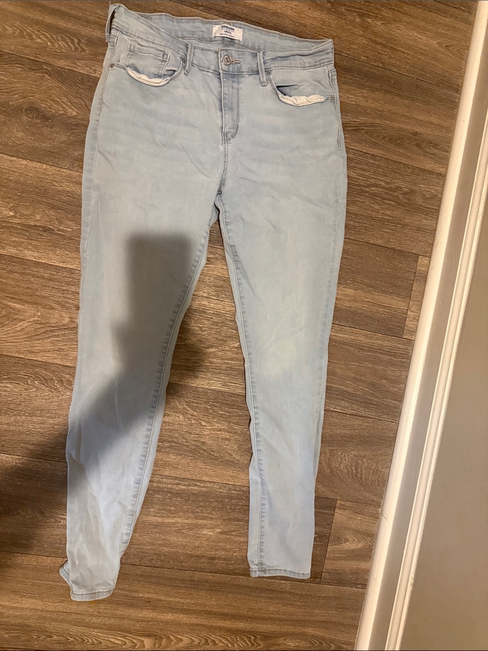 Denizen from Levi's Light Blue Skinny Jeans - Pale Wash